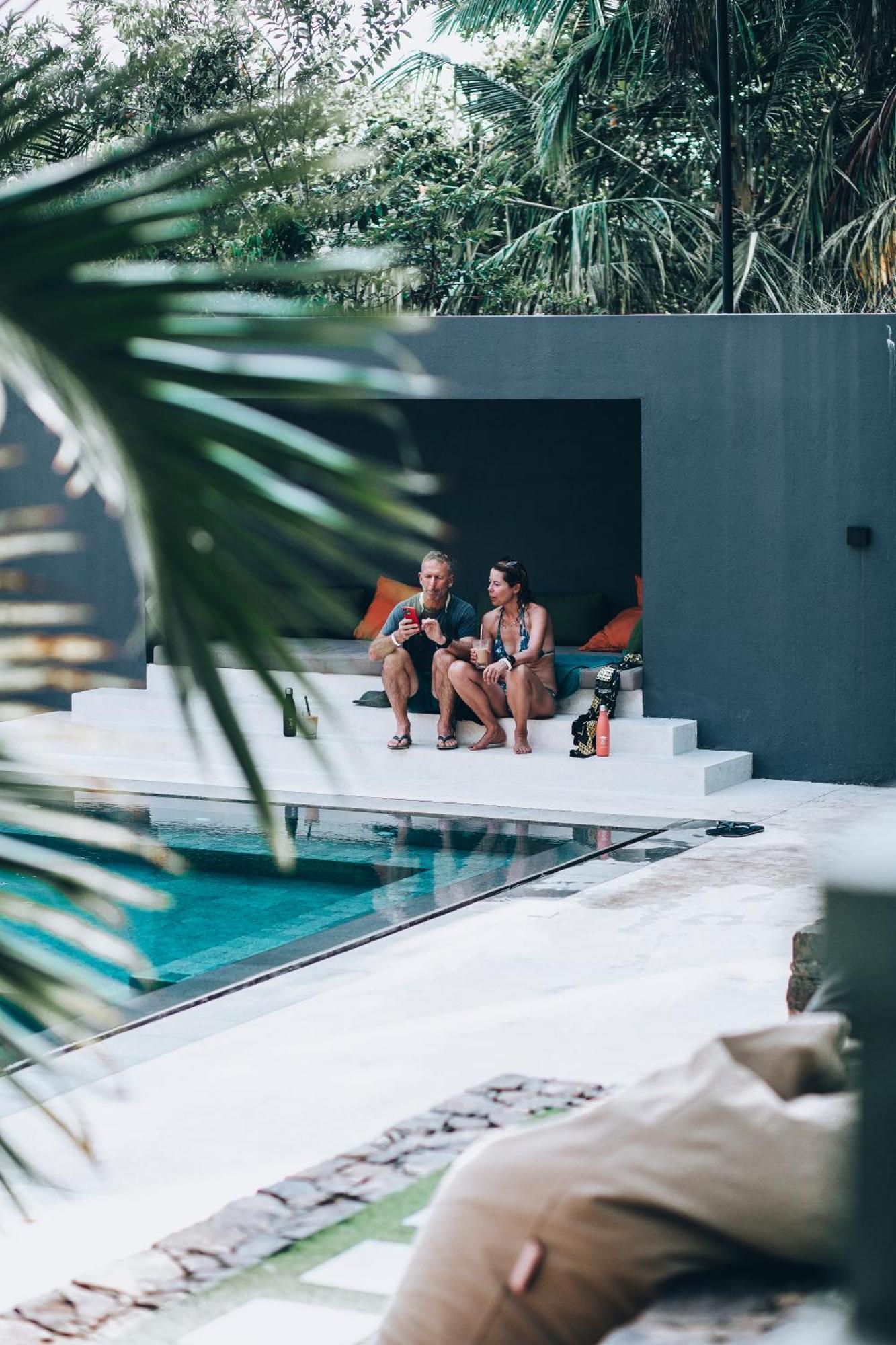 The Salty Pelican Yoga & Surf Retreat Dickwella Exterior photo