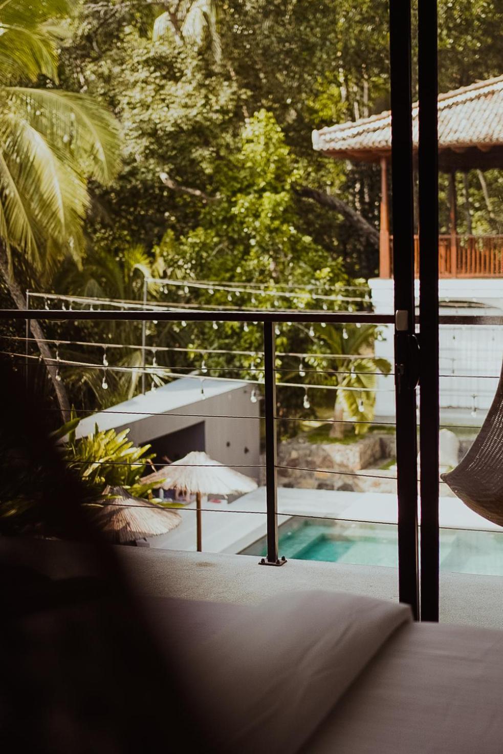The Salty Pelican Yoga & Surf Retreat Dickwella Exterior photo